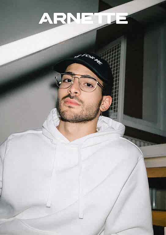 an r3 2021 ww 323926 01